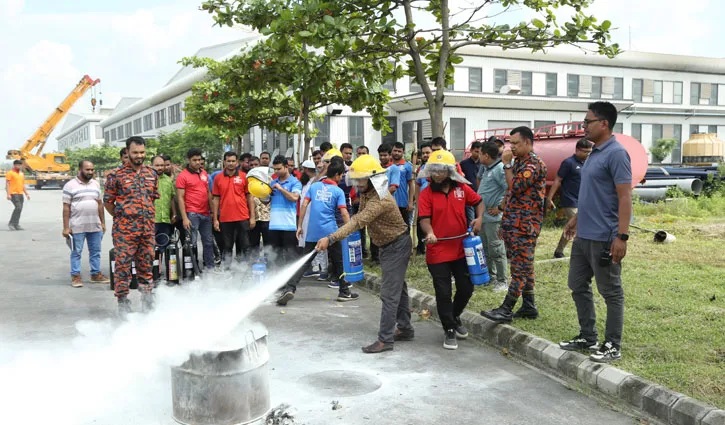 ওয়ালটন হেডকোয়ার্টার্সে ২ দিনব্যাপী অগ্নিনিরাপত্তা প্রশিক্ষণ